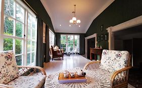 Amy'S Forest City Villa